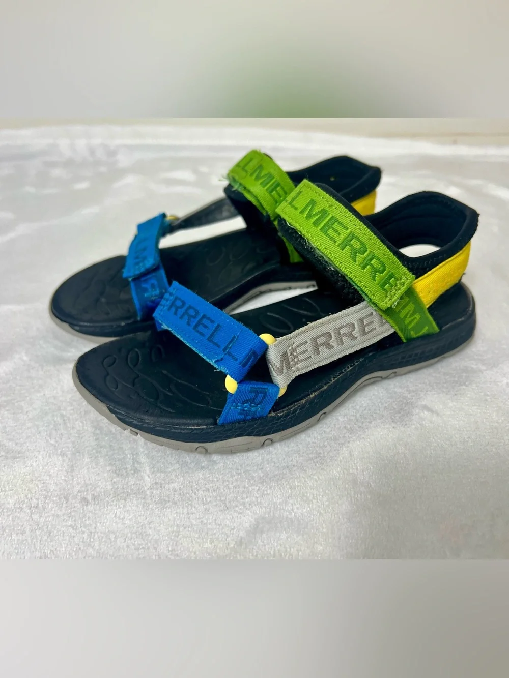 Merrell colorful sandals